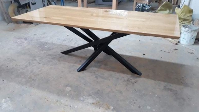 Stelaż stołu KRZYWY